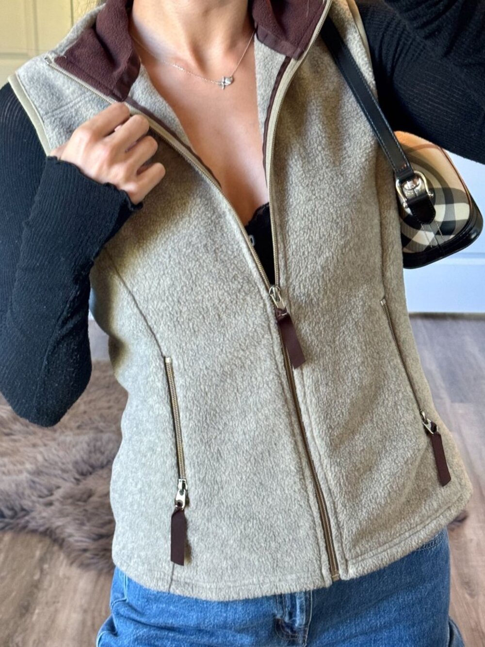 Vintage 90s Patagonia Synchilla Fleece Vest Womens M Tan Brown Gorpcore Hiking - Picture 2 of 11